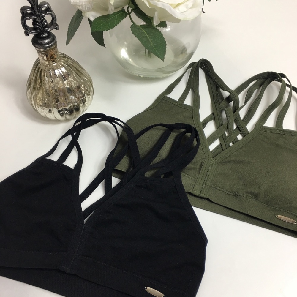 1 NWT 1 NWOT XOXO SPORT BRAS GREEN BLACK
